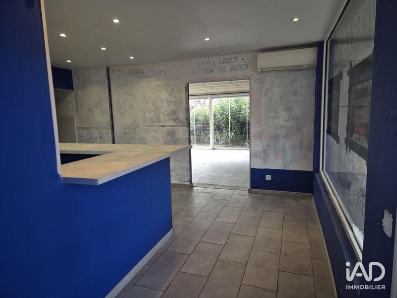 Local commercial - 135 m²