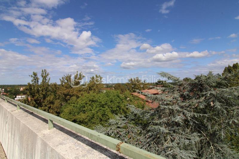 Appartement - 97 m² - 3 pièces