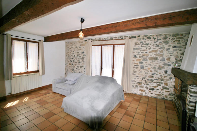 Maison - 89 m² - 5 pièces