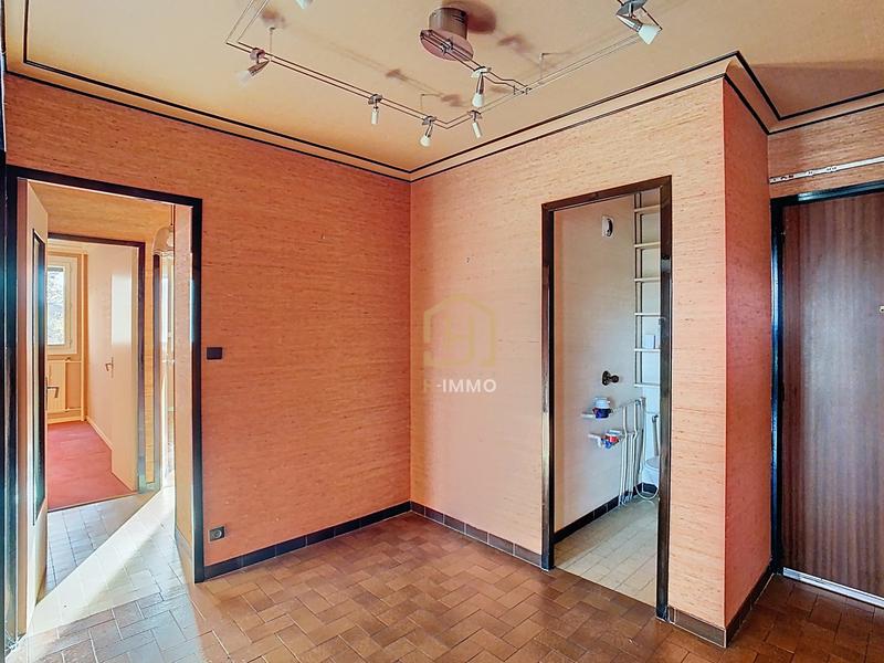 Appartement - 98 m² - 5 pièces