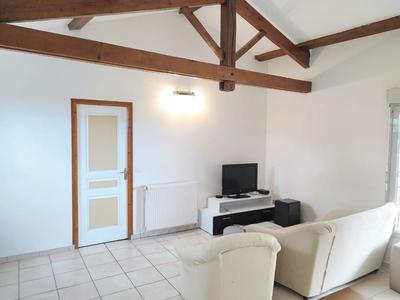 Maison - 220 m² - 8 pièces