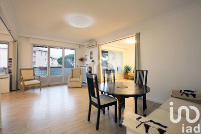 Appartement - 93 m² - 4 pièces