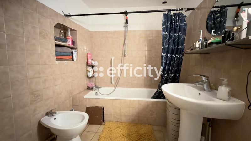 Immeuble - 190 m² - 4 pièces