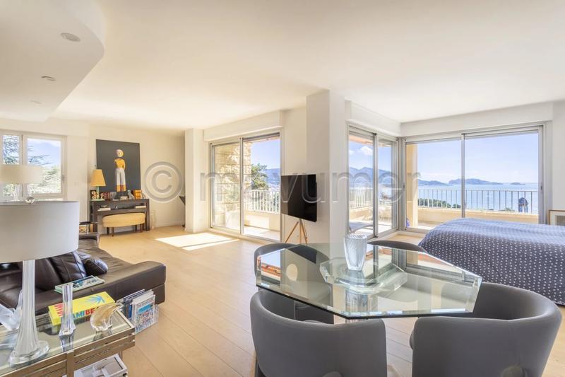 Appartement - 103 m² - 3 pièces