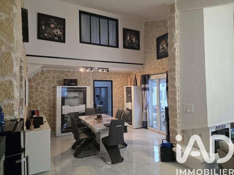 Maison - 144 m² - 5 pièces
