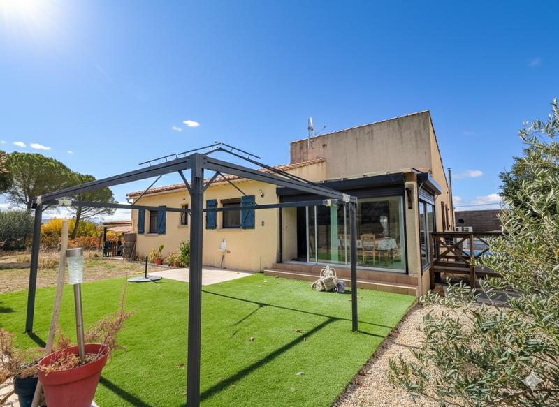 Villa - 100 m² - 4 pièces