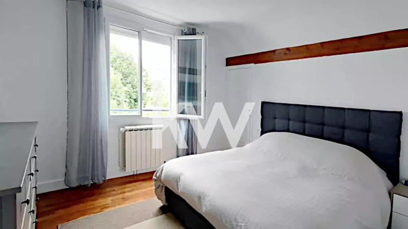 Maison - 131 m² - 7 pièces