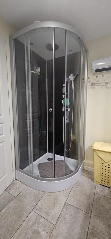 Maison - 220 m² - 5 pièces