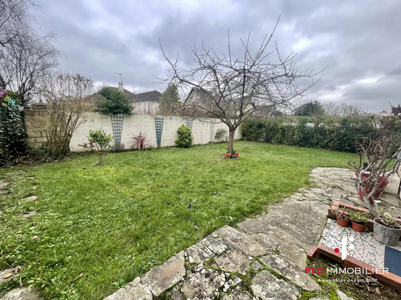 Maison - 97 m² - 5 pièces