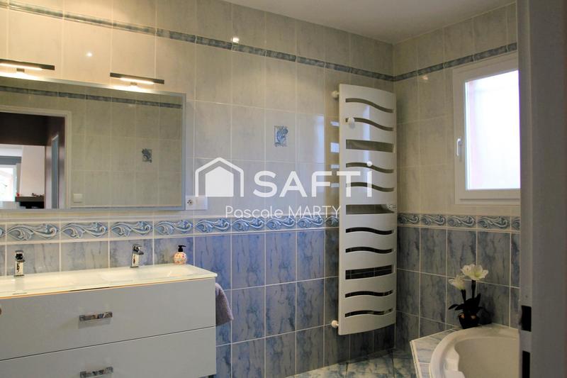 Villa - 130 m² - 4 pièces