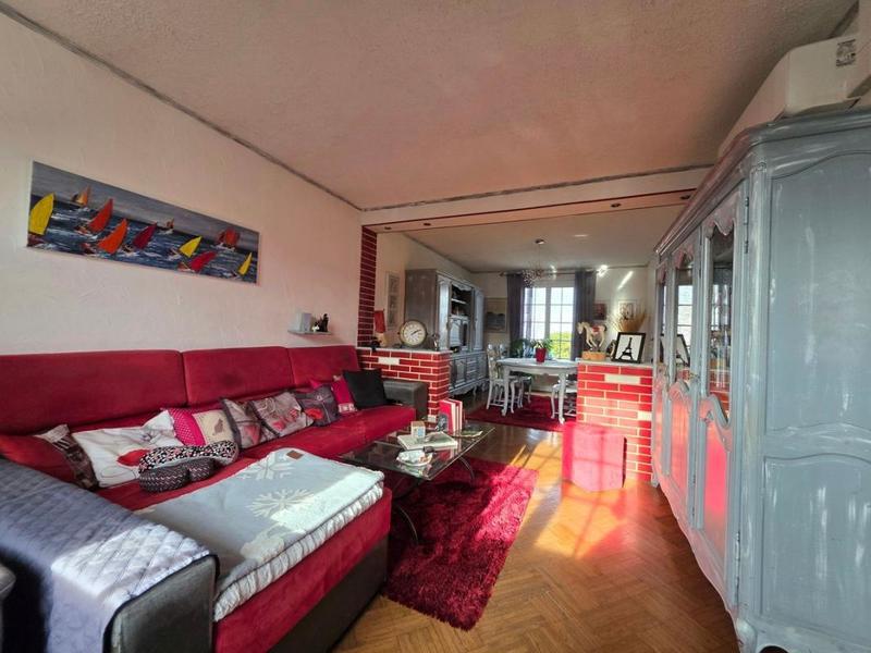Maison - 87 m² - 4 pièces