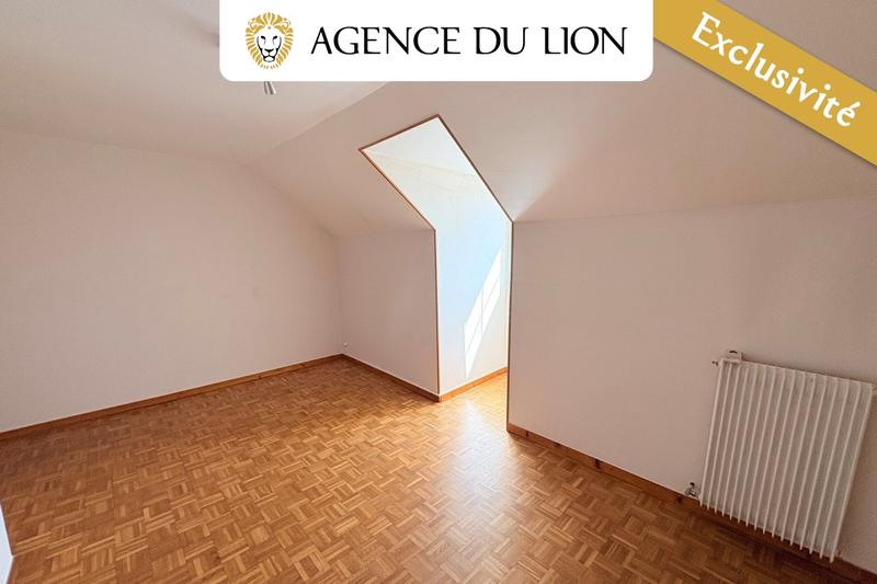 Maison - 172 m² - 9 pièces