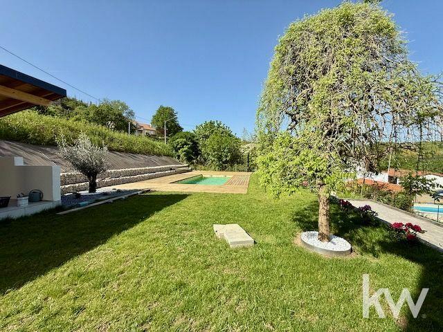 Maison - 135 m² - 7 pièces