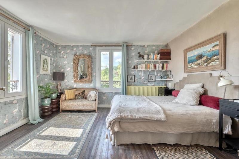 Propriété - 230 m² - 8 pièces