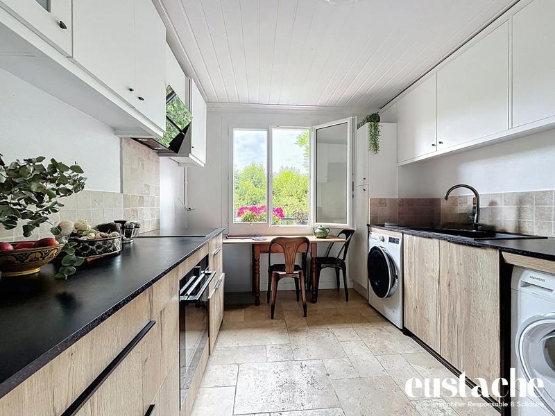 Appartement - 101 m² - 4 pièces