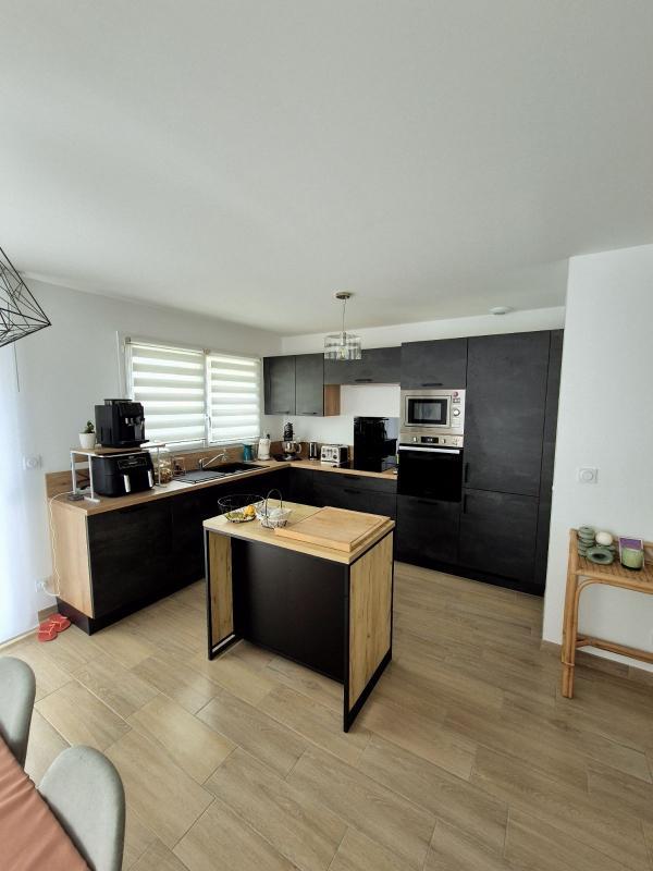 Maison - 110 m² - 6 pièces