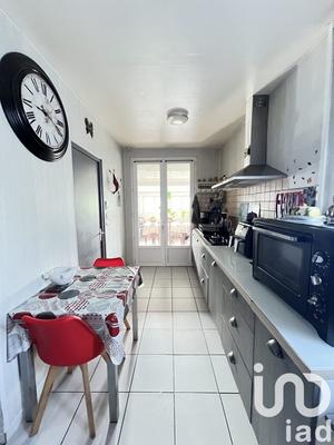 Maison de ville - 80 m² - 4 pièces