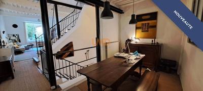 Maison - 195 m² - 8 pièces