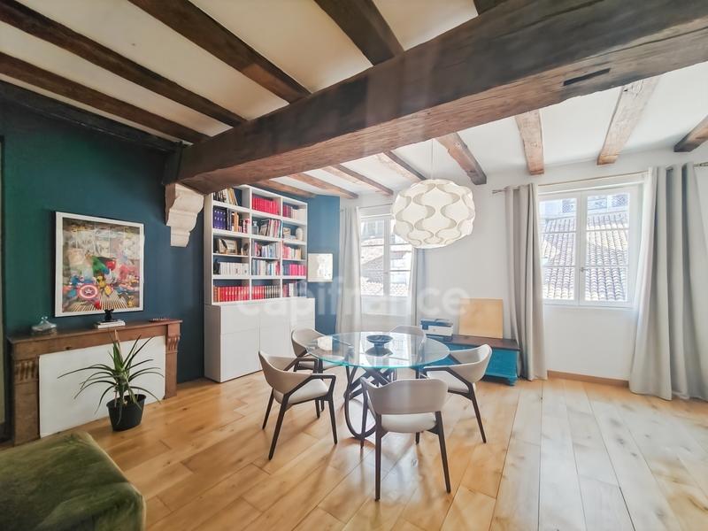 Appartement - 93 m² - 4 pièces