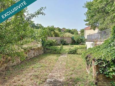 Maison de village - 482 m² - 17 pièces