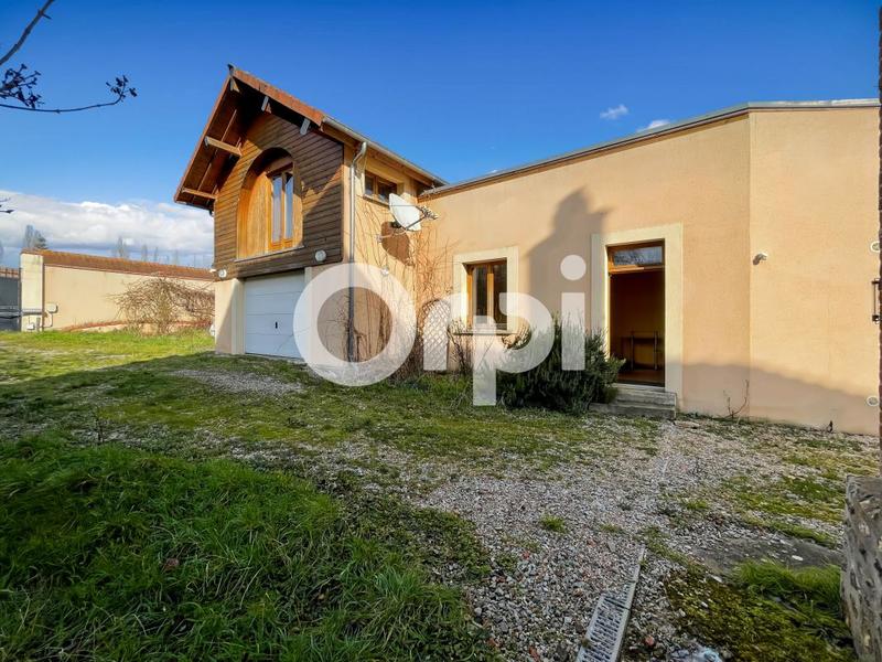 Maison - 300 m² - 8 pièces