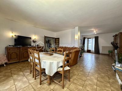 Maison - 125 m² - 6 pièces