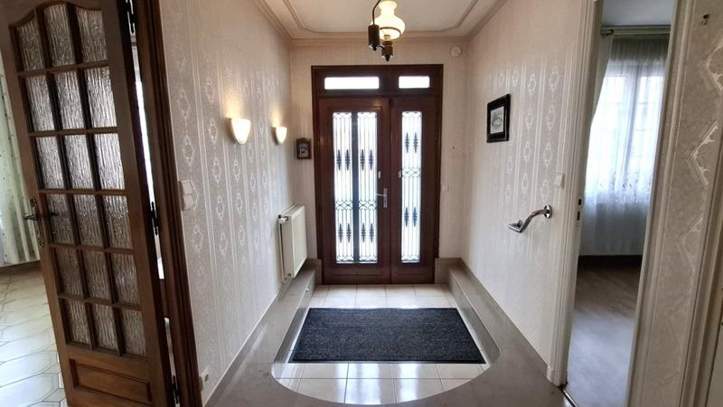 Maison - 96 m² - 5 pièces