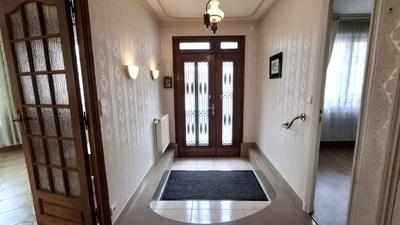 Maison - 96 m² - 5 pièces