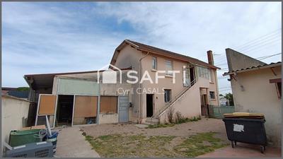 Maison - 138 m² - 8 pièces