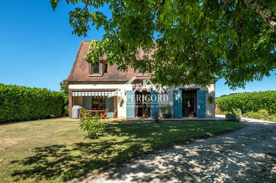 Maison traditionnelle - 145 m² - 6 pièces