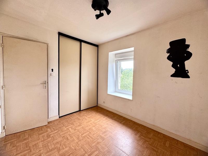 Maison - 128 m² - 7 pièces