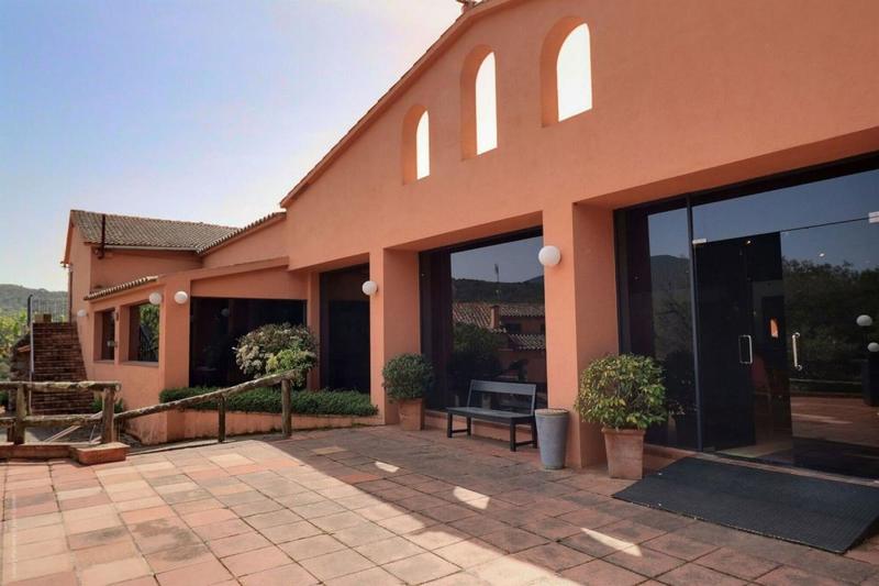 Propriété - 4 154 m²