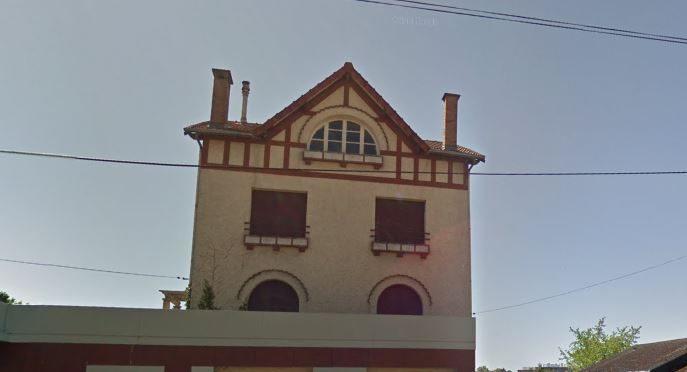 Fonds de commerce - 1 299 m²