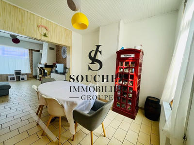 Maison - 152 m² - 8 pièces