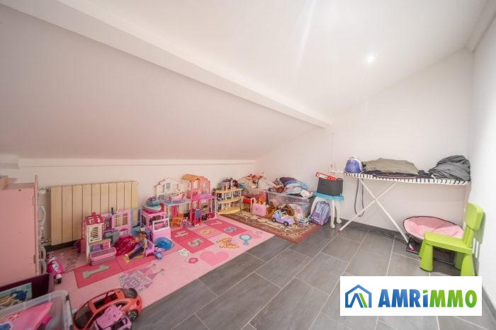 Maison - 125 m² - 4 pièces