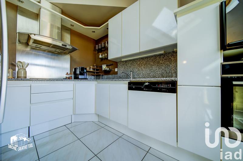 Maison de maîtres - 218 m² - 7 pièces