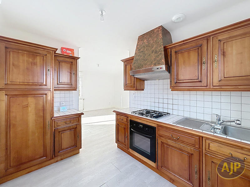 Maison - 62 m² - 3 pièces