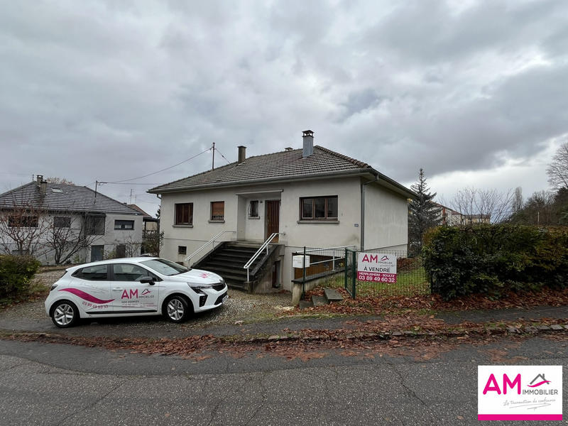 Maison - 90 m² - 5 pièces