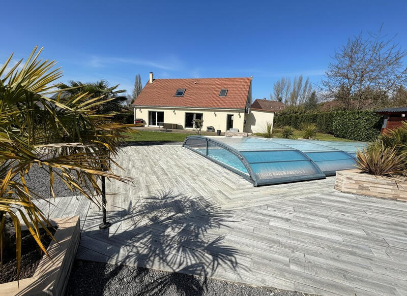 Maison traditionnelle - 173 m² - 7 pièces