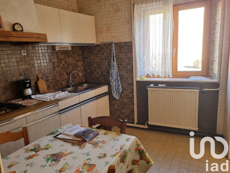 Maison de village - 87 m² - 5 pièces