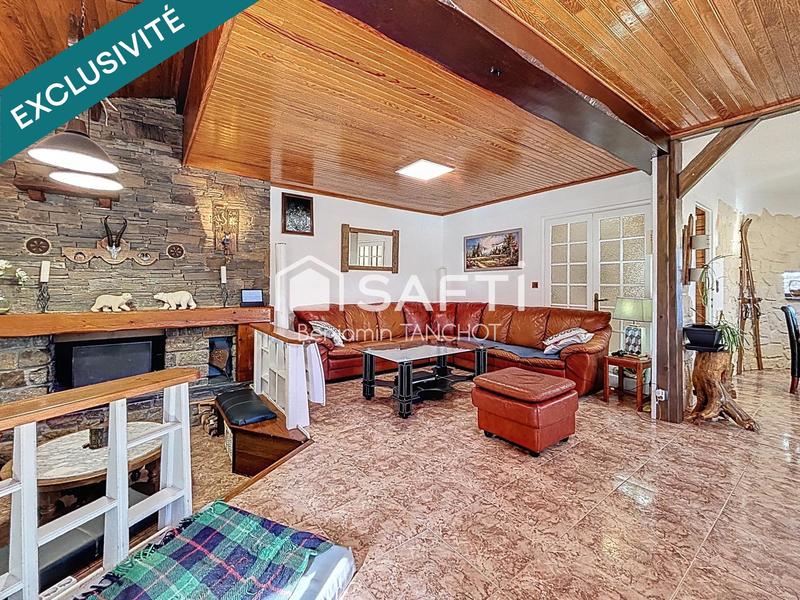 Maison - 250 m² - 6 pièces