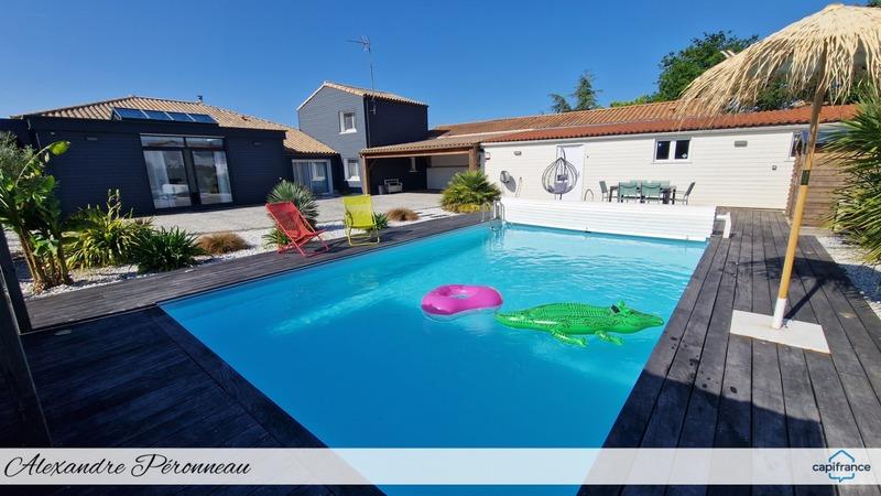 Maison - 175 m² - 8 pièces