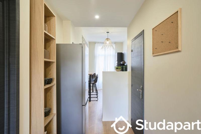 Chambre - 10 m² - 1 pièce