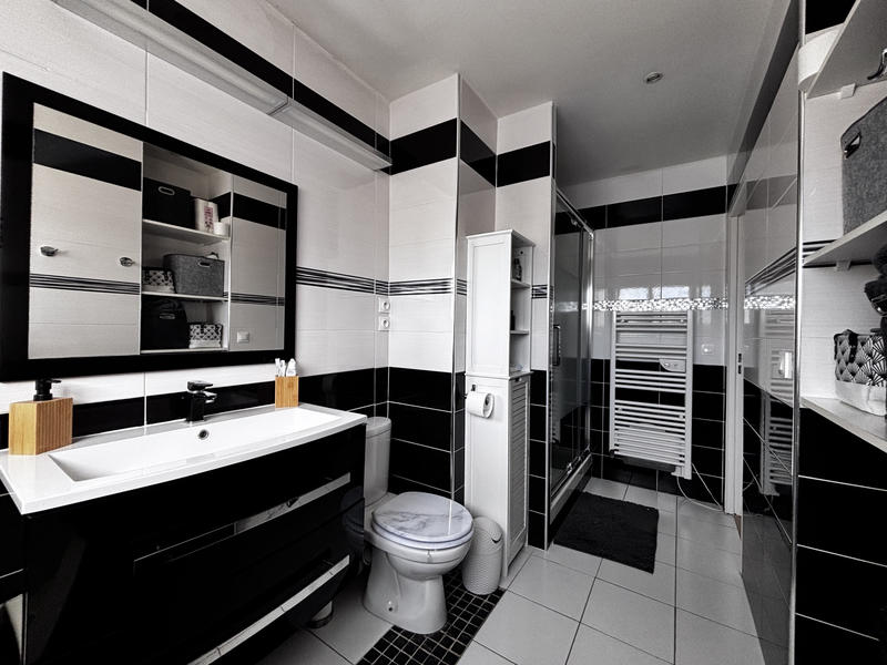 Maison - 87 m² - 4 pièces