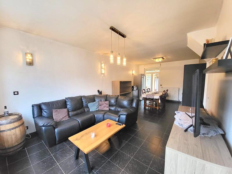 Maison - 80 m² - 5 pièces