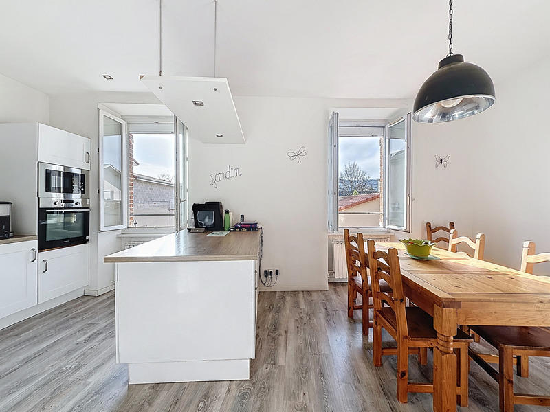 Maison de village - 134 m² - 6 pièces