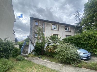 Maison - 105 m² - 5 pièces