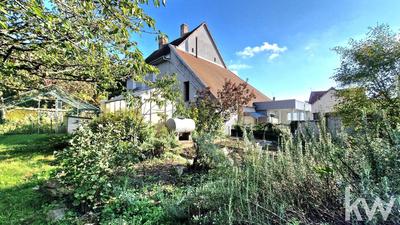 Maison - 268 m² - 8 pièces