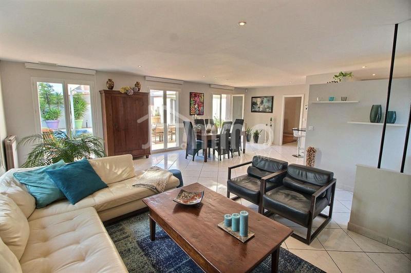 Villa - 130 m² - 5 pièces