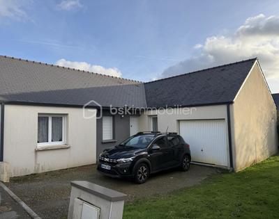 Maison traditionnelle - 92 m² - 5 pièces